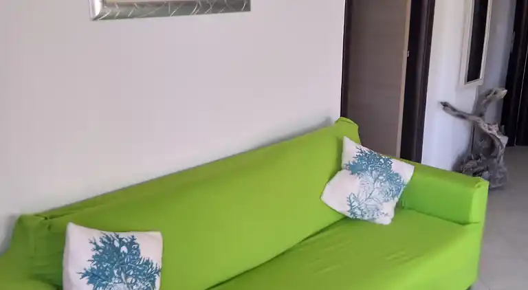 Two-bedroom apartment 14F