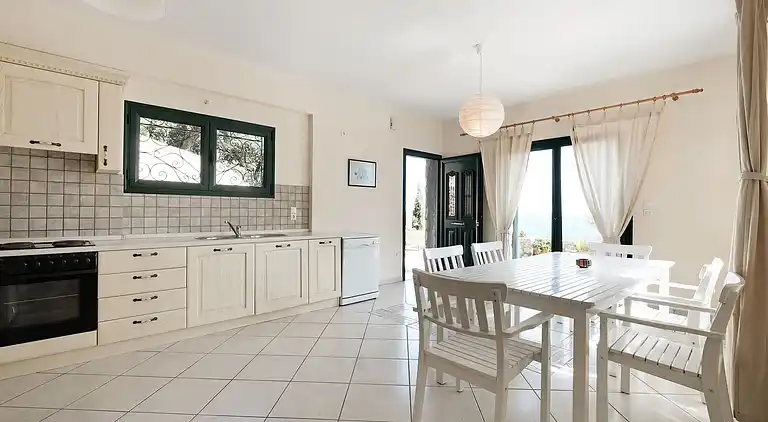 Villa in Pera Melana