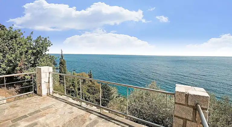 Villa in Pera Melana