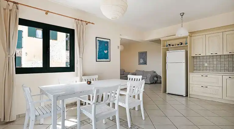 Villa in Pera Melana