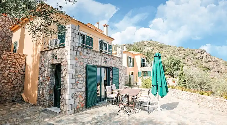 Villa in Pera Melana