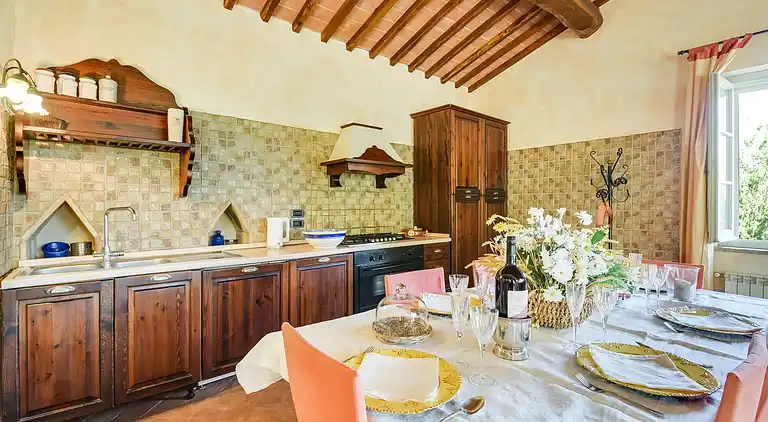 Farm house in San Casciano dei Bagni