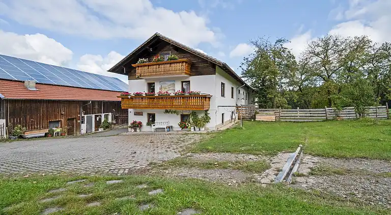Gårdhus i Neukirchen beim Heiligen Blut