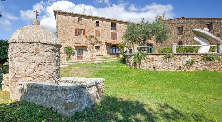 Farm house in Civitella in Val di Chiana
