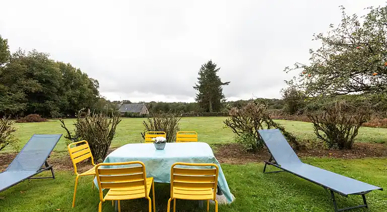 Holiday home in Meslan