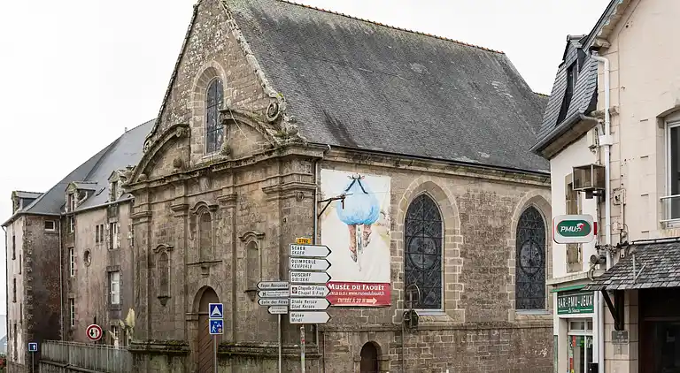 Holiday home in Meslan