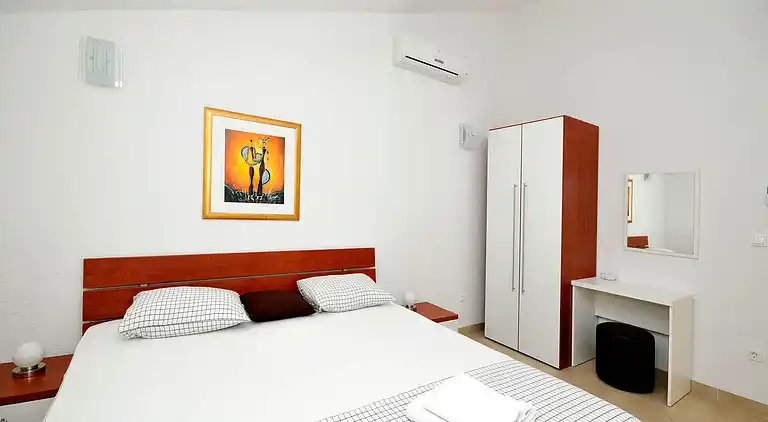 Apartment  DeLux with jacuzzi and pool,Trogir,Okrug Gornji