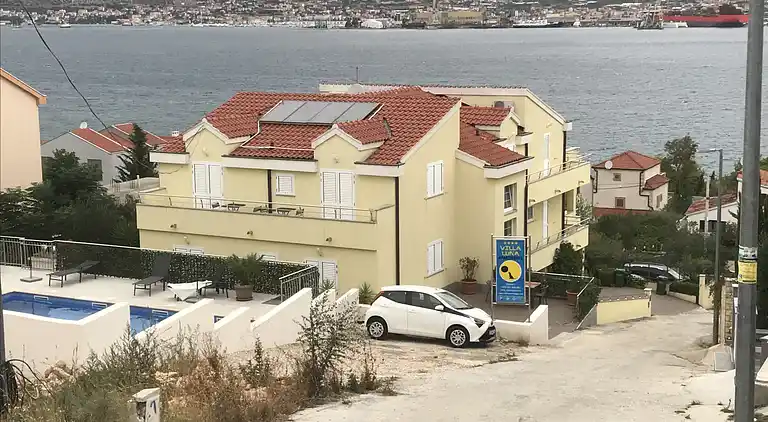 Apartament Alice with pool,Trogir,Okrug Gornji, Croatien