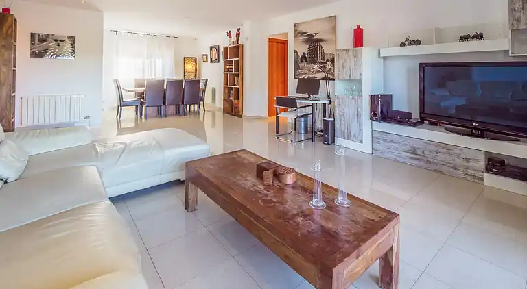 Chalet for 8 people near Sitges