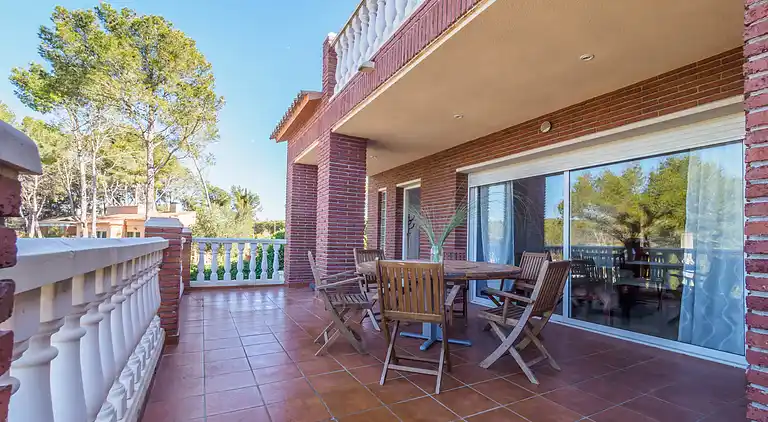 Chalet for 8 people near Sitges