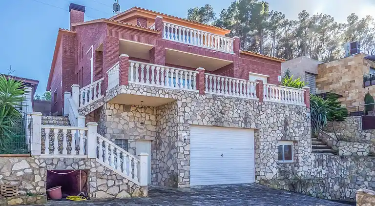 Chalet for 8 people near Sitges