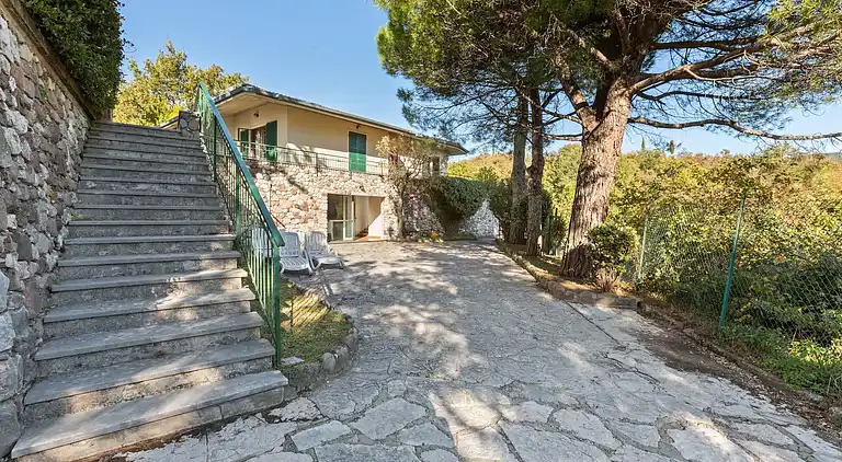 Villa in Torri del Benaco