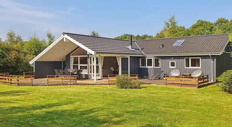 Holiday home in Fjellerup Strand