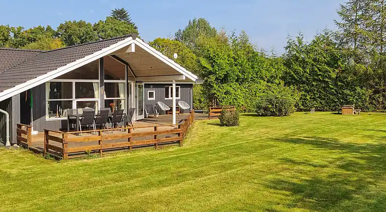 Holiday home in Fjellerup Strand