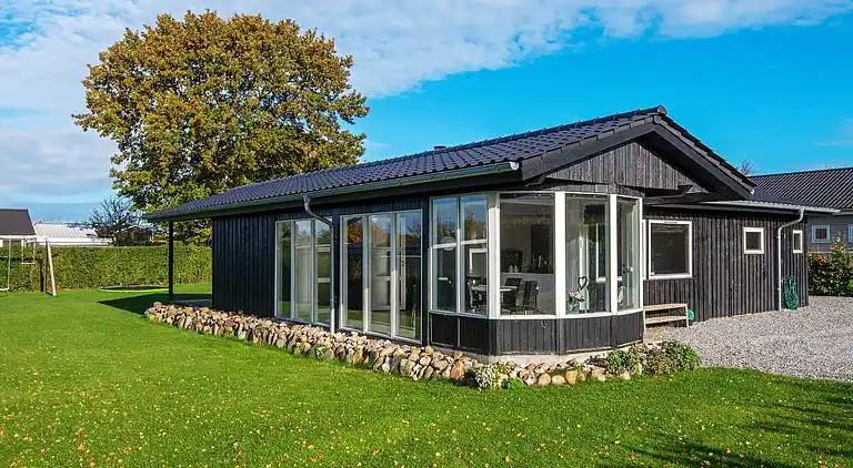 Sommerhus ved Flovt Strand
