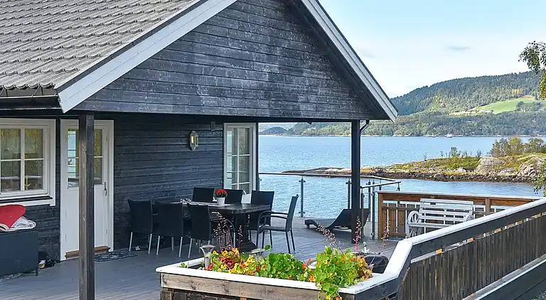 Holiday home in Gjemnes