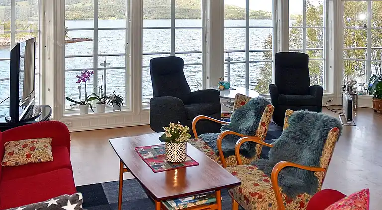 Holiday home in Gjemnes