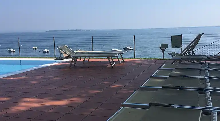 Apartment in Padenghe sul Garda