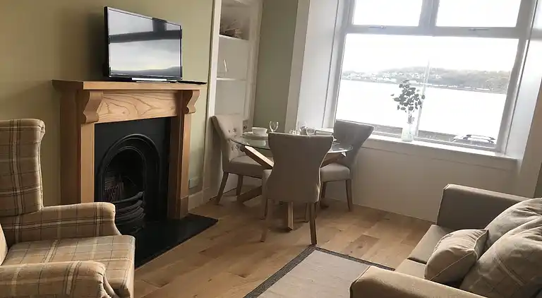 Ferielejlighed i Strone