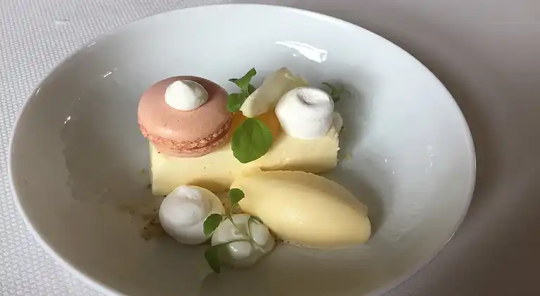 Holiday home in Anché