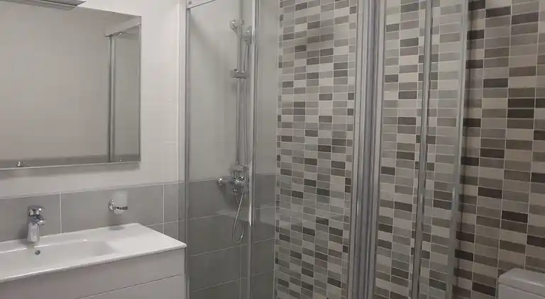 Spacious apartment 200 meters from the beach 