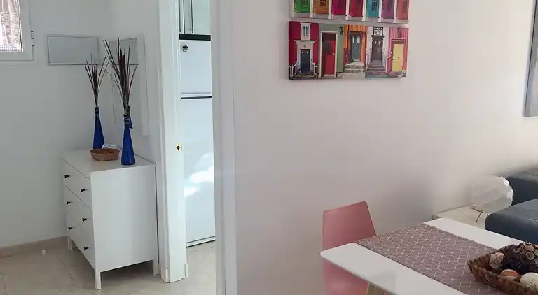 Spacious apartment 200 meters from the beach 