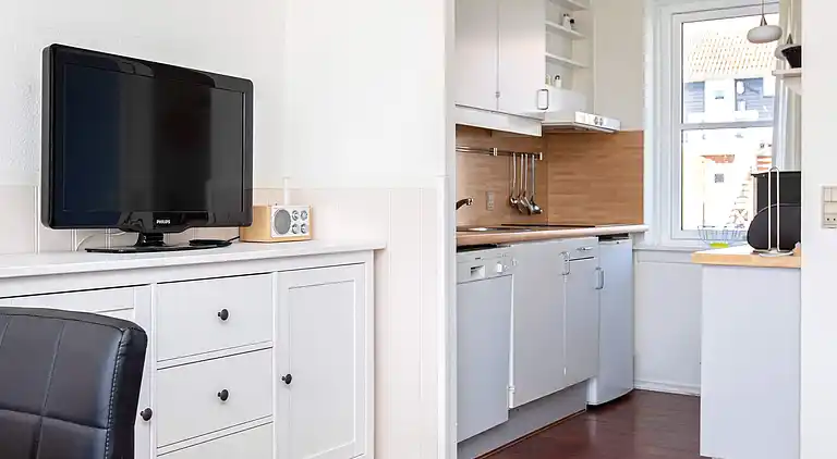 3 room,m/Harbour View,2 levels