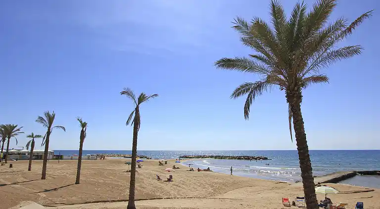 Archimede, apartment with sea view and in the center