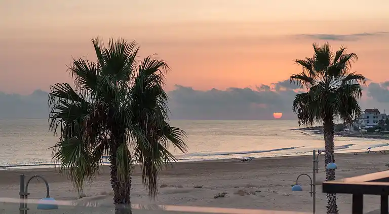 Medea, apartment facing the sea with view