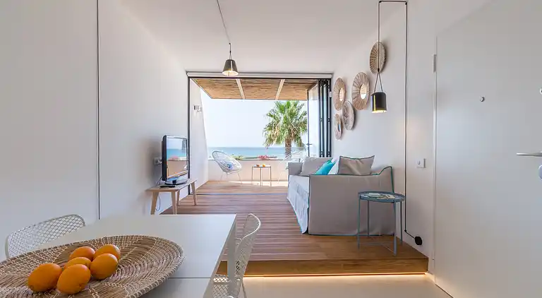 Medea, apartment facing the sea with view