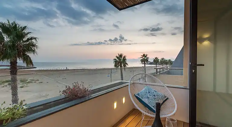 Medea, apartment facing the sea with view