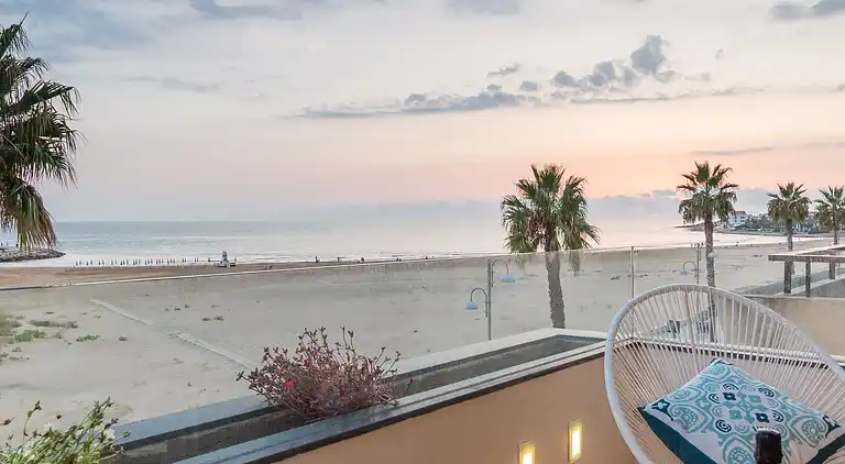 Medea, apartment facing the sea with view