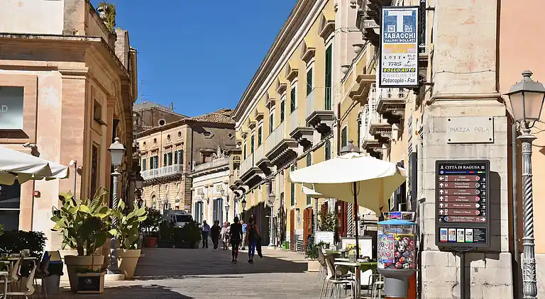 Enea, apartment overlooking the cathedral