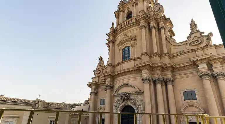 Achille, apartment in the center and overlooking the Duomo