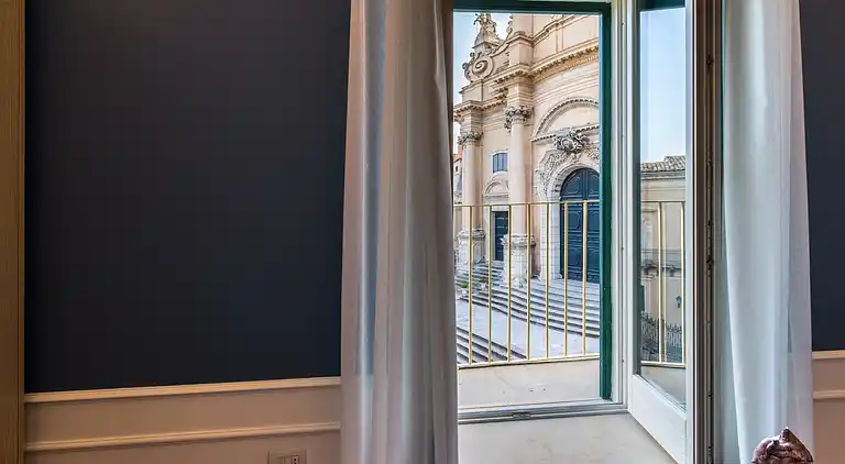 Achille, apartment in the center and overlooking the Duomo