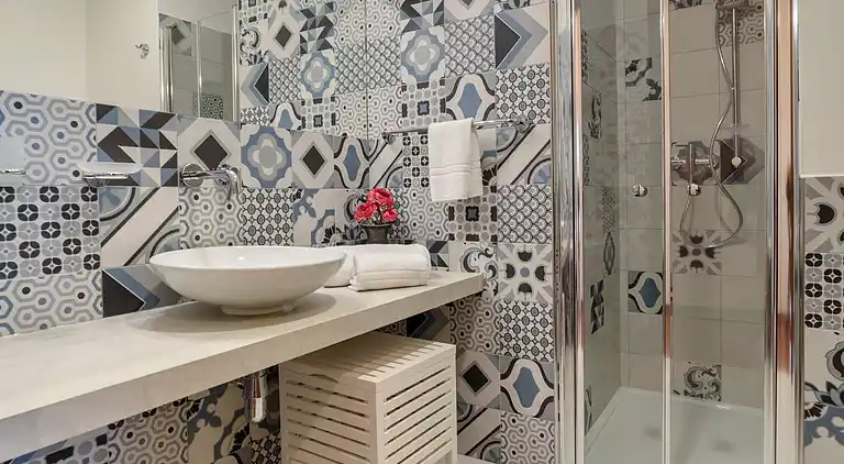 Amelia, seafront villa overlooking the beach