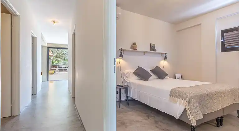 Demetra, modern villa with swimming pool and sea view