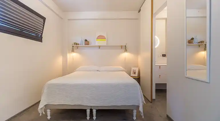 Demetra, modern villa with swimming pool and sea view