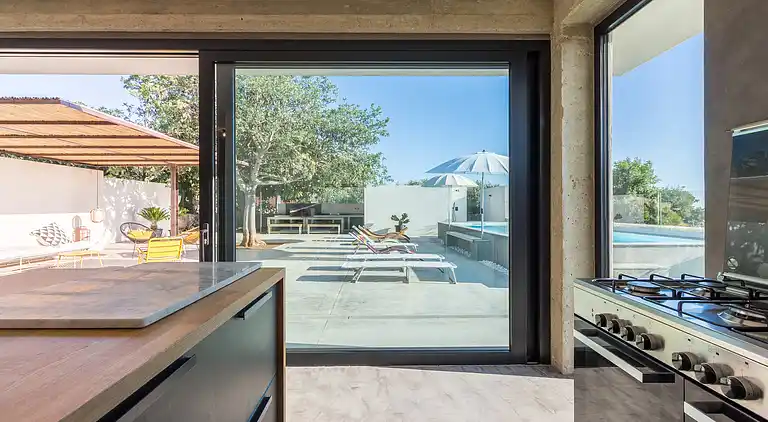 Demetra, modern villa with swimming pool and sea view