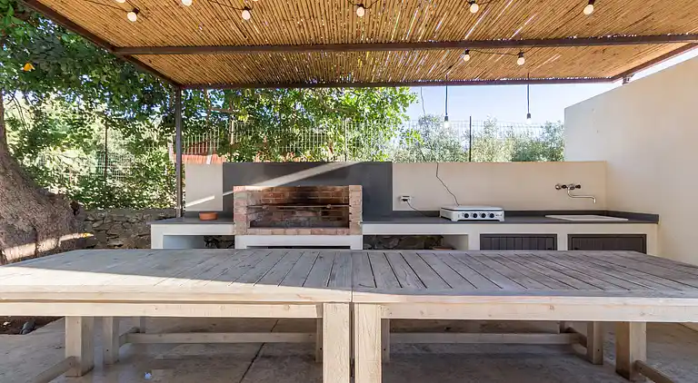 Demetra, modern villa with swimming pool and sea view