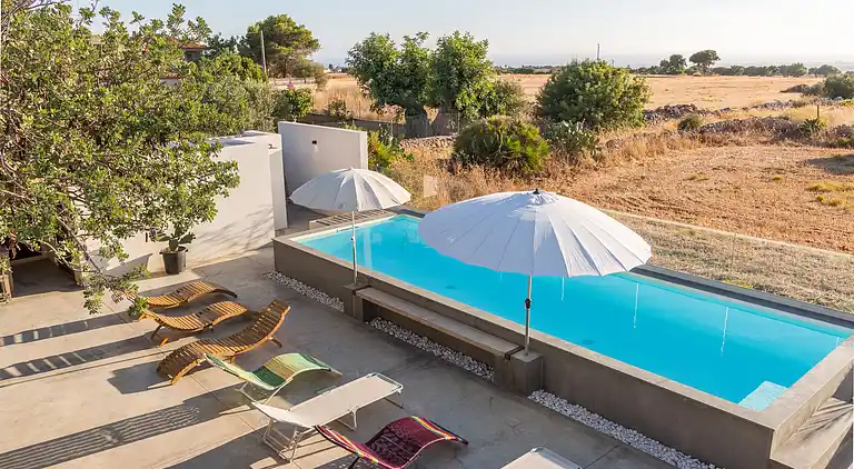 Demetra, modern villa with swimming pool and sea view