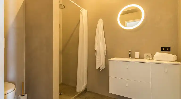 Demetra, modern villa with swimming pool and sea view