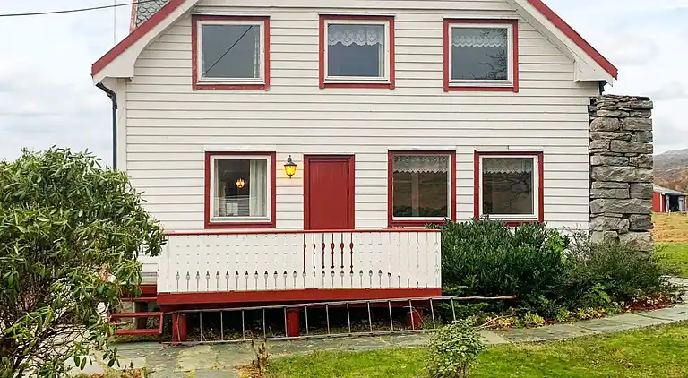 Holiday home in Rutledal