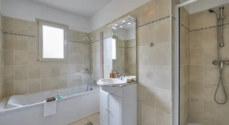 Bungalow in Souillac