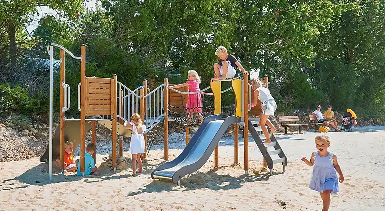 Bungalow in Souillac