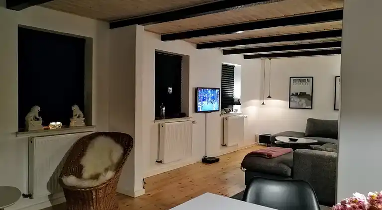 Fint fiskerhus med havutsikt