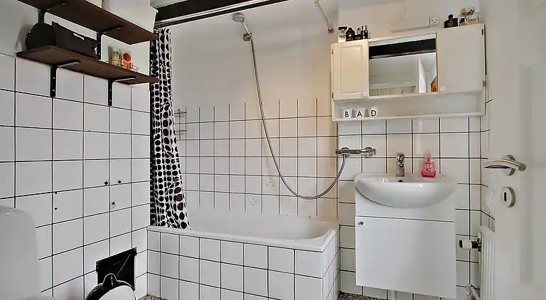 Fint fiskerhus med havutsikt