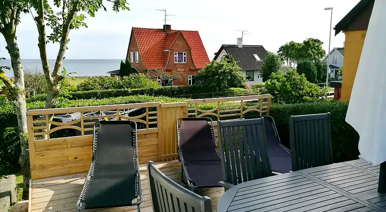 Fint fiskerhus med havutsikt