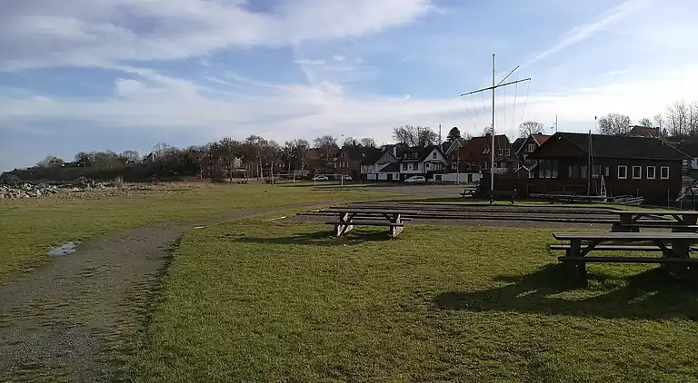 Fint fiskerhus med havutsikt