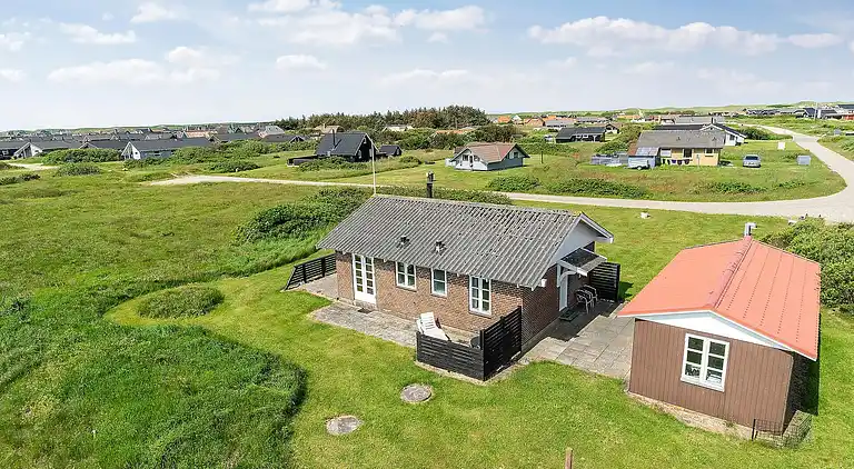 Sommerhus ved Vrist Strand